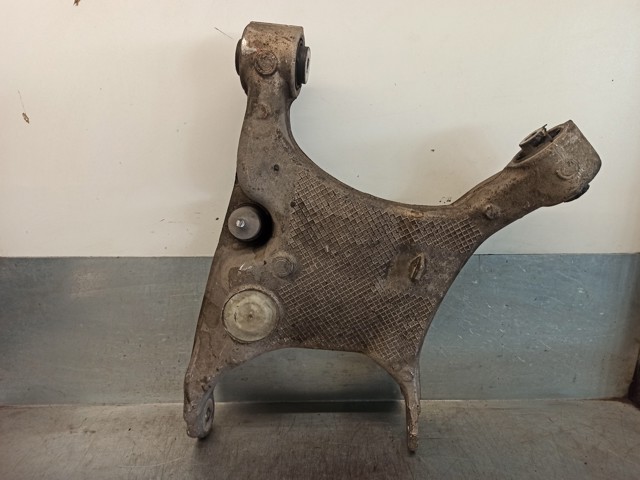 33326755990 BMW