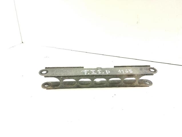 33326763477 Brazo longitudinal inferior trasero izquierdo/derecho  disponible Burgos