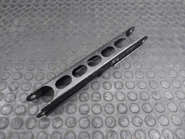 33326763477 Brazo longitudinal inferior trasero izquierdo/derecho  en stock Castellón
