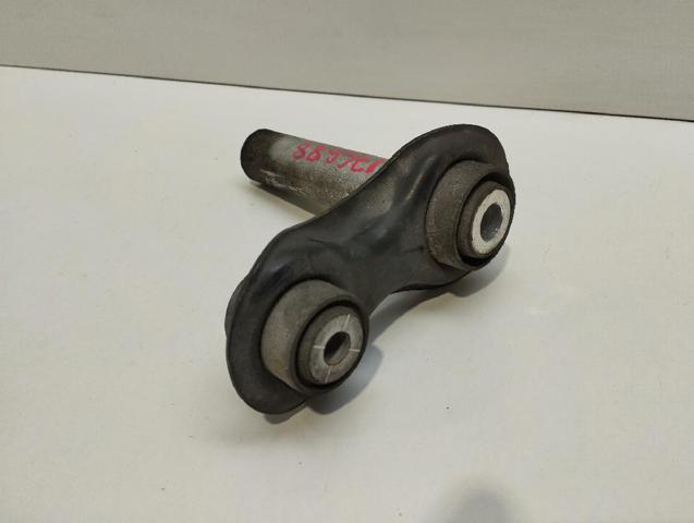 33326770749 Brazo inferior trasero izquierdo/derecho  en stock Castellón
