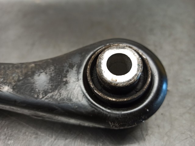 BMW 33326770813 Brazo inferior trasero izquierdo/derecho  comprar en Murcia
