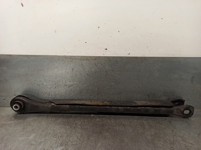 33326770813 BMW Brazo inferior trasero izquierdo/derecho  disponible Vigo