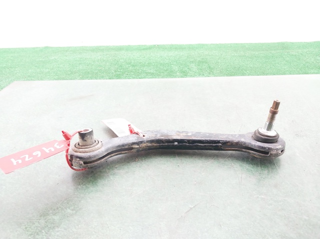 33326770860 BMW Brazo superior derecho de la suspensión trasera  en stock Córdoba