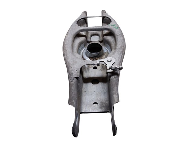 33326772899 BMW Brazo inferior trasero izquierdo/derecho  disponible Ourense