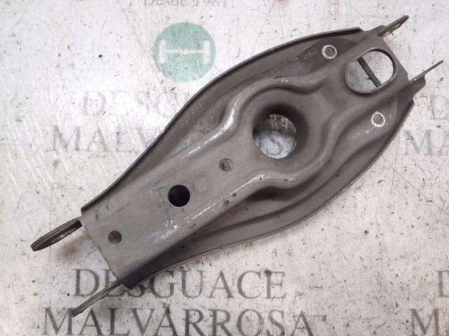 33326772899 BMW Brazo inferior trasero izquierdo/derecho  en stock Córdoba