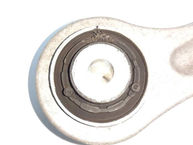BMW 33326775902 Brazo superior de suspensión trasera izquierdo/derecho  comprar en Murcia