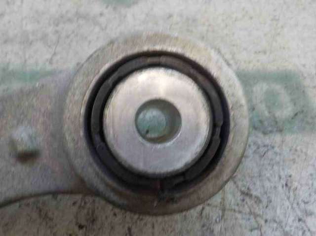 33326782136 BMW Brazo superior derecho de la suspensión trasera  en stock Córdoba