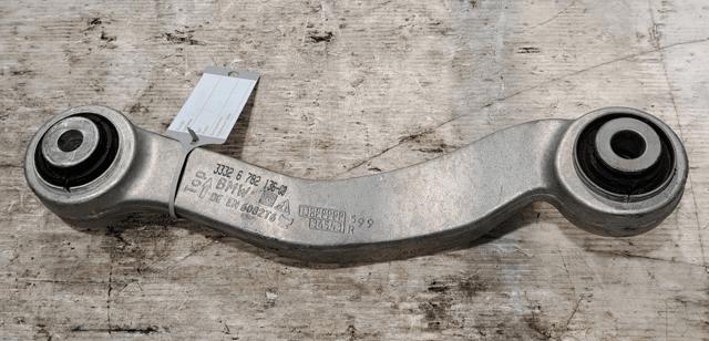 33326782136 BMW Brazo superior derecho de la suspensión trasera comprar Madrid