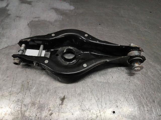 33326792541 BMW Brazo inferior trasero izquierdo/derecho  en stock Córdoba