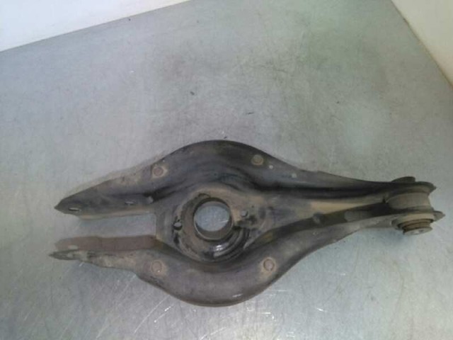 33326792541 Brazo inferior trasero izquierdo/derecho  comprar en Reus