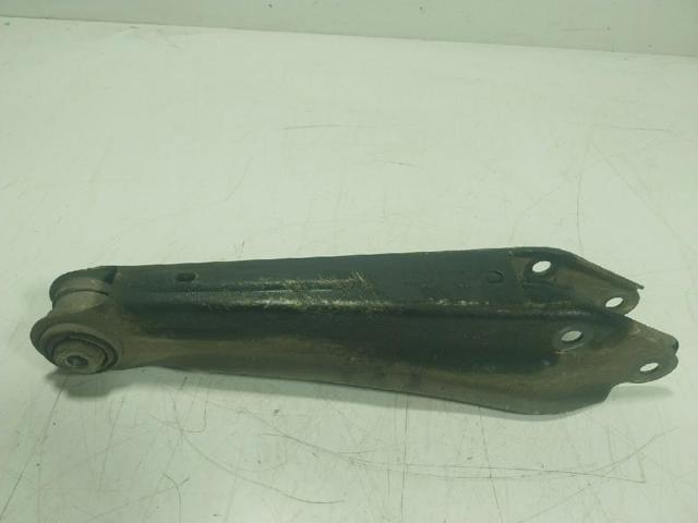 33326795812 Brazo inferior trasero izquierdo/derecho  comprar en Pontevedra