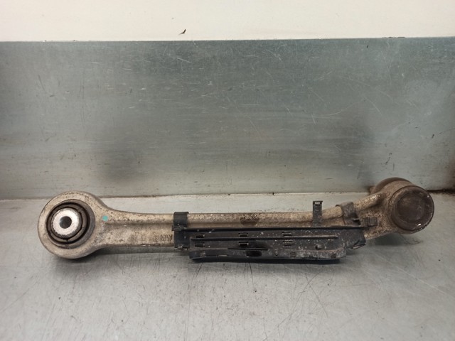 BMW 33326796002 Brazo transversal derecho de suspensión trasera  en stock Salamanca