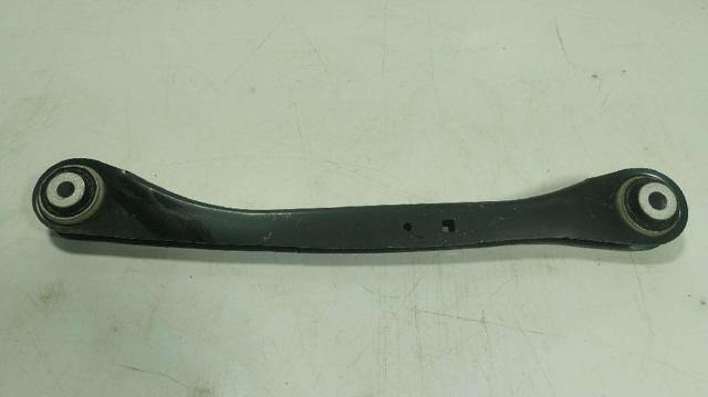 33326861126 Brazo transversal derecho de suspensión trasera  en stock Sabadell