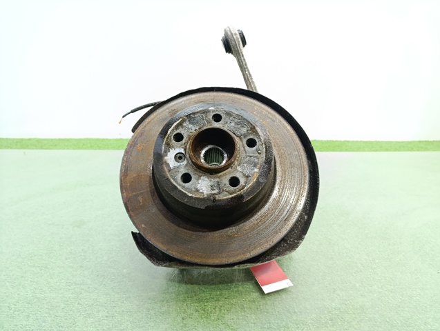 33326879102 BMW