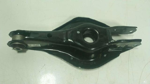 33326886448 Brazo inferior trasero izquierdo/derecho comprar Almería