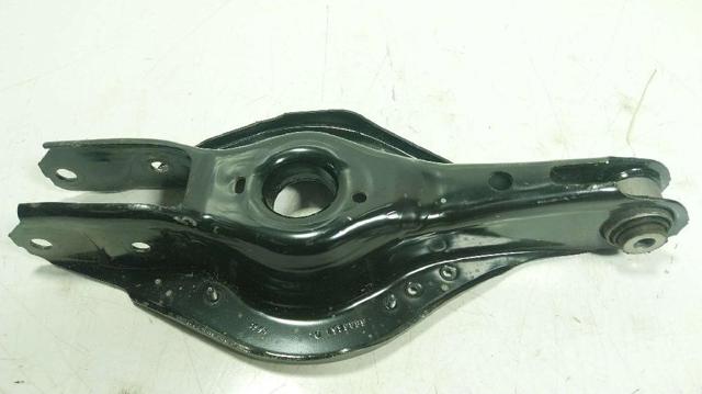 33326886448 Brazo inferior trasero izquierdo/derecho  comprar en Reus