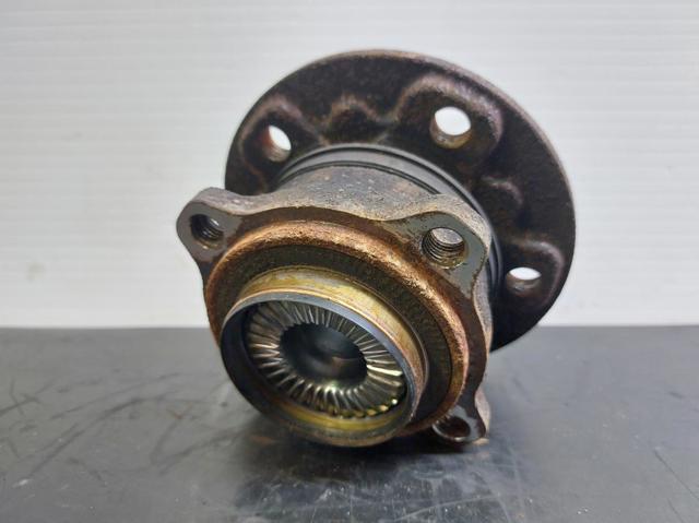 Cubo de rueda trasero BMW 2 F46