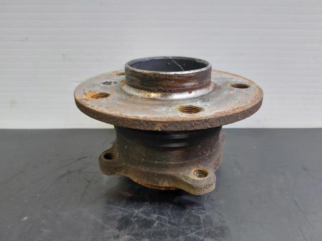 Cubo de rueda trasero BMW 2 F46