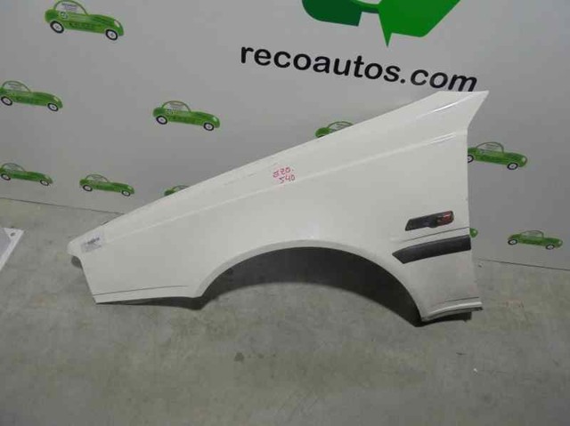 Guardabarros delantero izquierdo 3343278 Volvo