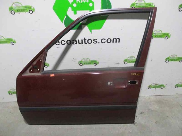 Puerta delantera izquierda 3345181 Volvo