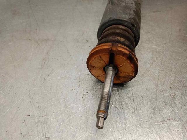 Amortiguador trasero BMW 1 E81, E87