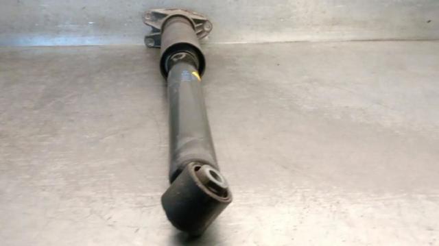 Amortiguador trasero BMW 2 F46