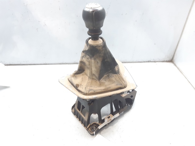 Pomo de palanca de cambios Toyota Avensis  (T27)
