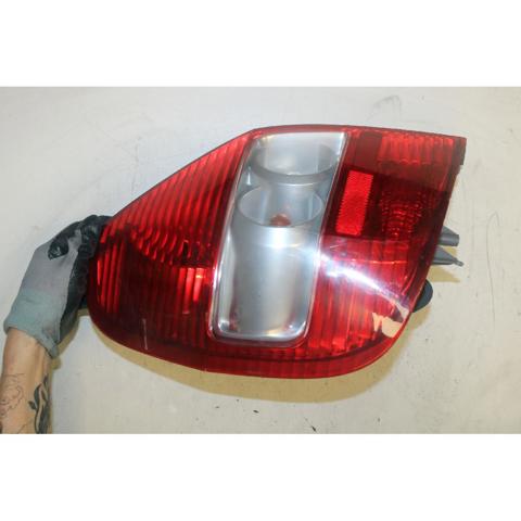 33551SAAG01 Piloto trasero izquierdo  comprar en Reus