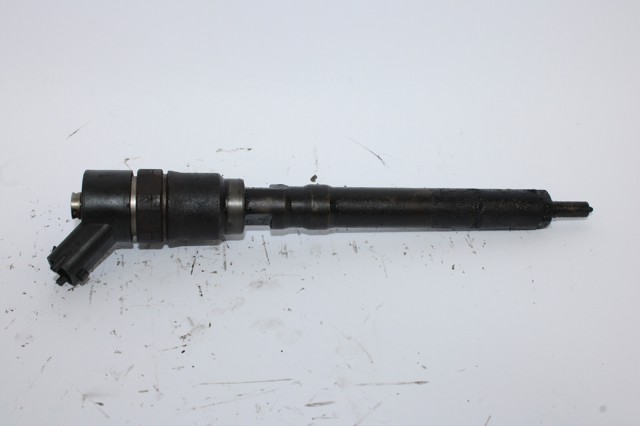 3380027010 HYUNDAI Inyector  en stock Gandía
