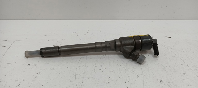 3380027010 HYUNDAI Inyector de combustible  comprar en Jaén