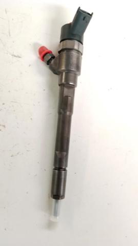3380027400 HYUNDAI Inyector de combustible  disponible Alicante