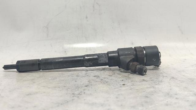 HYUNDAI 3380027400 Inyector de combustible  disponible Valladolid