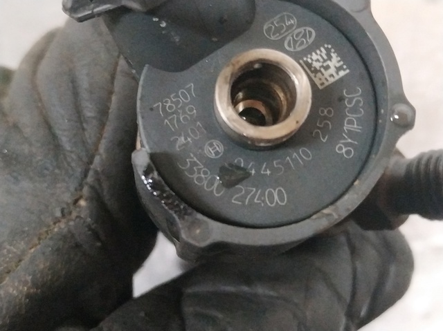 3380027400 HYUNDAI Inyector  en stock Gandía