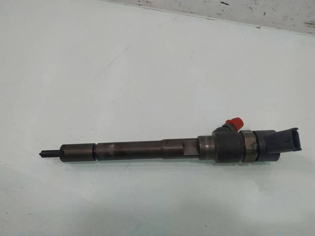 HYUNDAI 3380027800 Inyector de combustible  disponible Valladolid