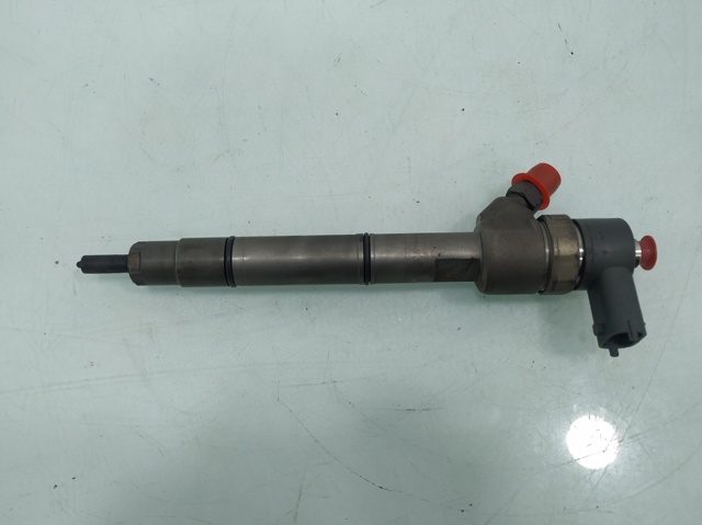HYUNDAI 338002A110 Inyector de combustible  comprar en Ponferrada