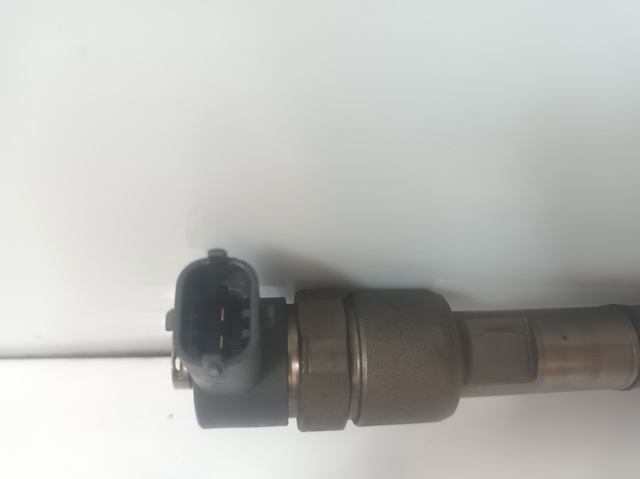 HYUNDAI 338002A110 Inyector comprar Barcelona