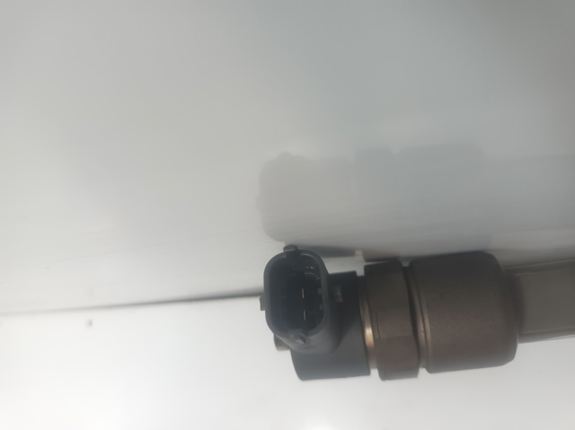 338002A110 HYUNDAI Inyector de combustible  comprar en Oviedo