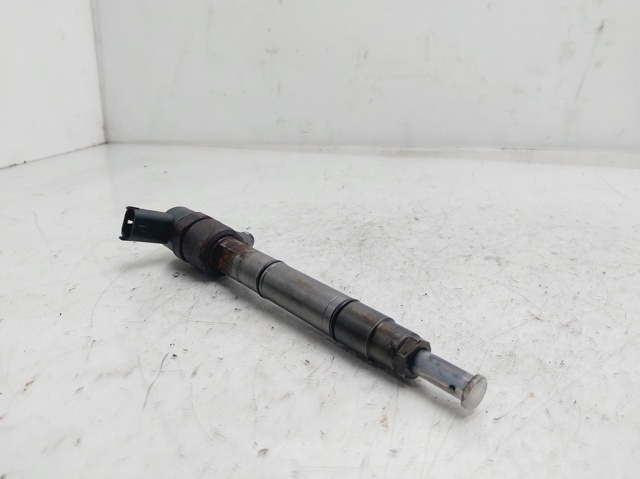 338002A110 Inyector  en stock Castellón