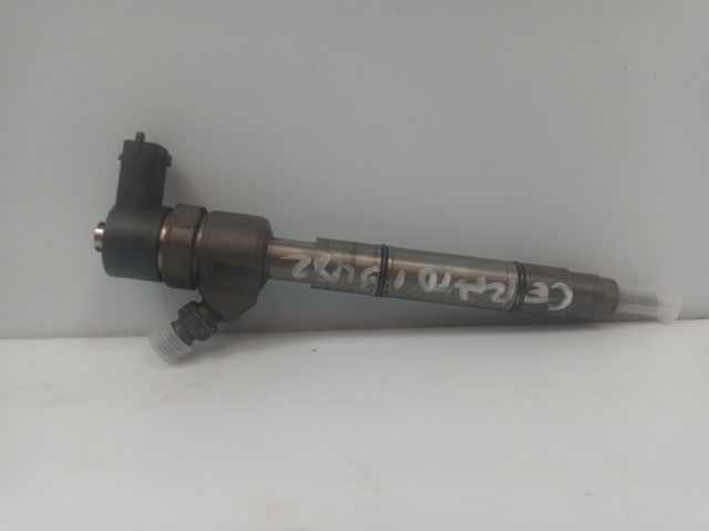 338002A110 HYUNDAI Inyector comprar Alcalá