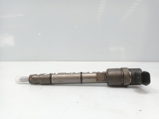 HYUNDAI 338002A110 Inyector comprar Barcelona