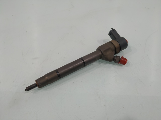 338002A400 Inyector  en stock Sabadell