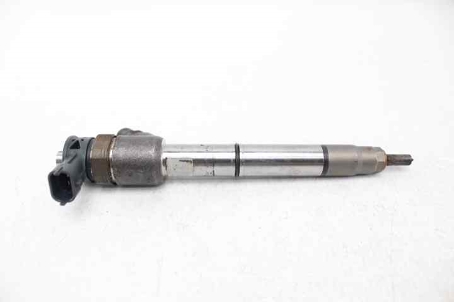 338002A610 HYUNDAI Inyector comprar Madrid