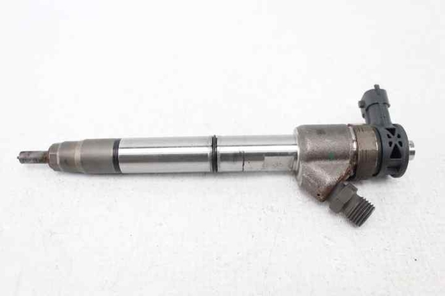 338002A610 HYUNDAI Inyector  en stock Huelva