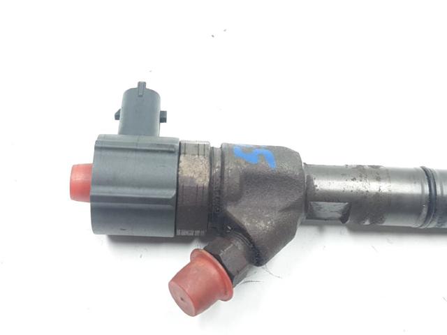 338002A800 Inyector  en stock Sabadell