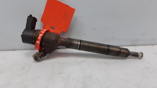 338002A800 HYUNDAI Inyector de combustible  disponible Vigo