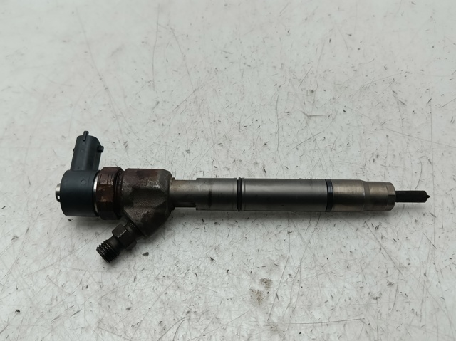 338002A900 HYUNDAI Inyector comprar Bilbao