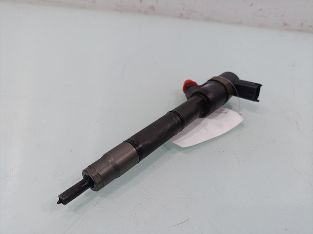 HYUNDAI 338002A900 Inyector de combustible  disponible Valladolid
