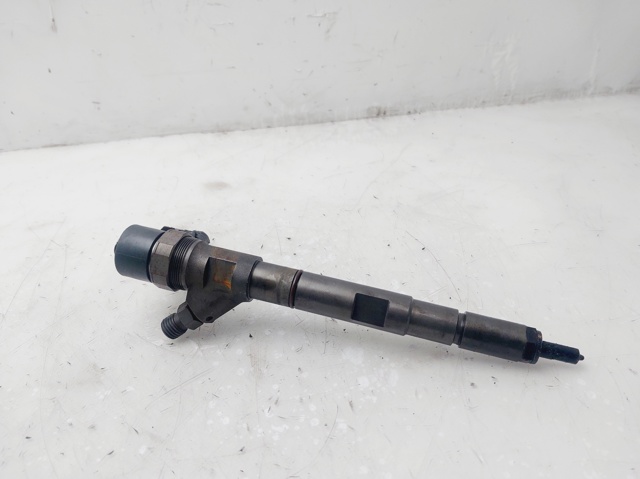 HYUNDAI 338004A000 Inyector de combustible  comprar en Albacete