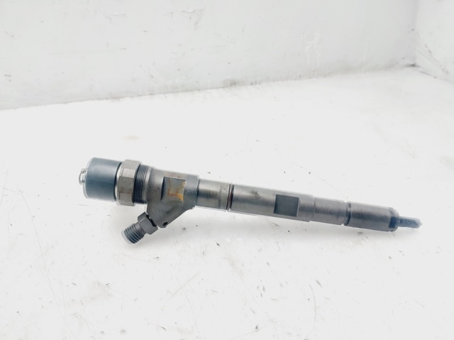 338004A000 Inyector comprar Girona