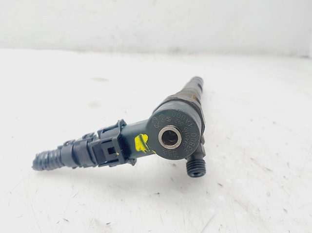 338004A000 HYUNDAI Inyector de combustible  comprar en Jaén
